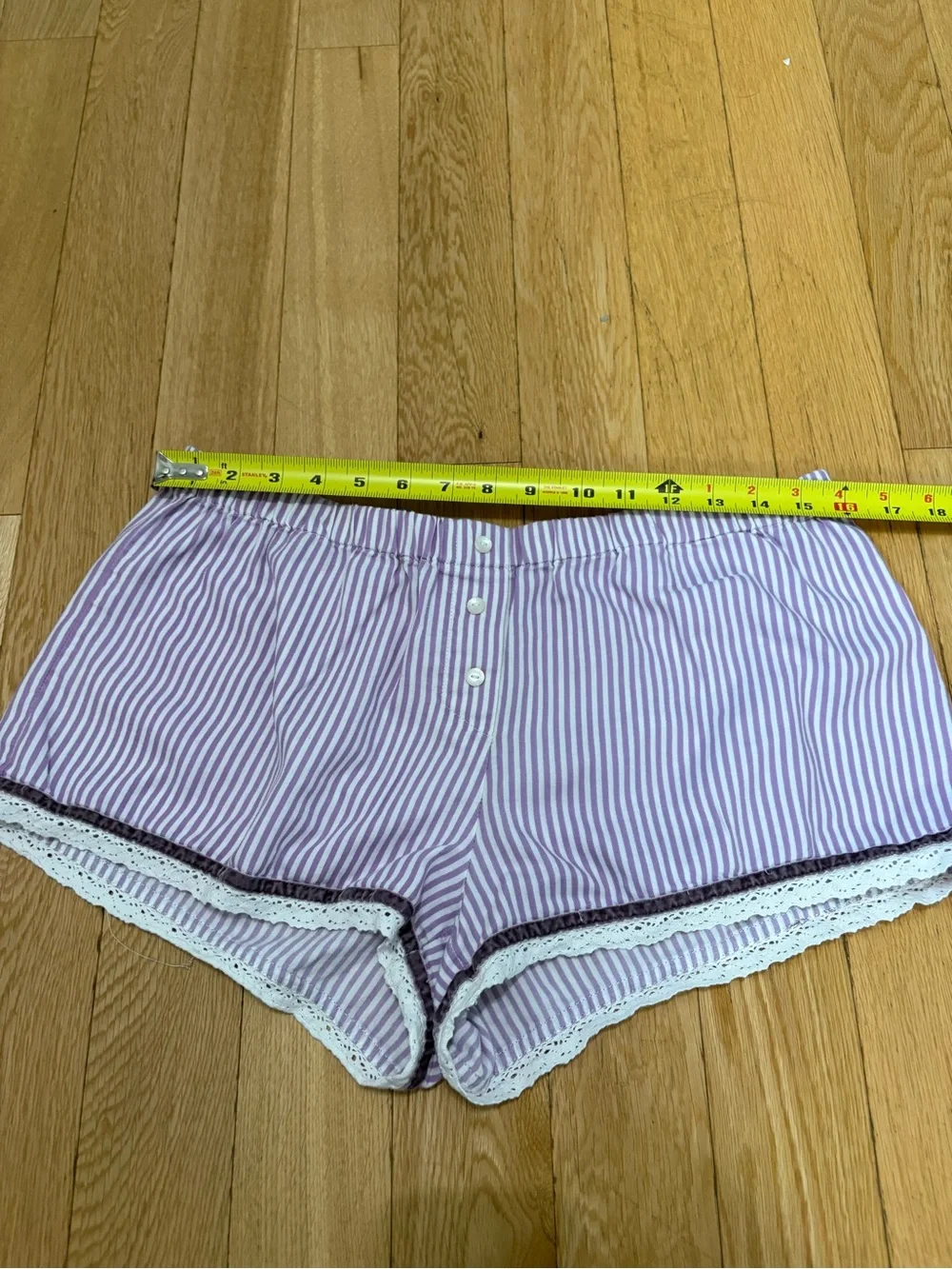 Victoria's Secret Cotton Striped Lace Pajama Shorts 2010s Vintage-Inspired M